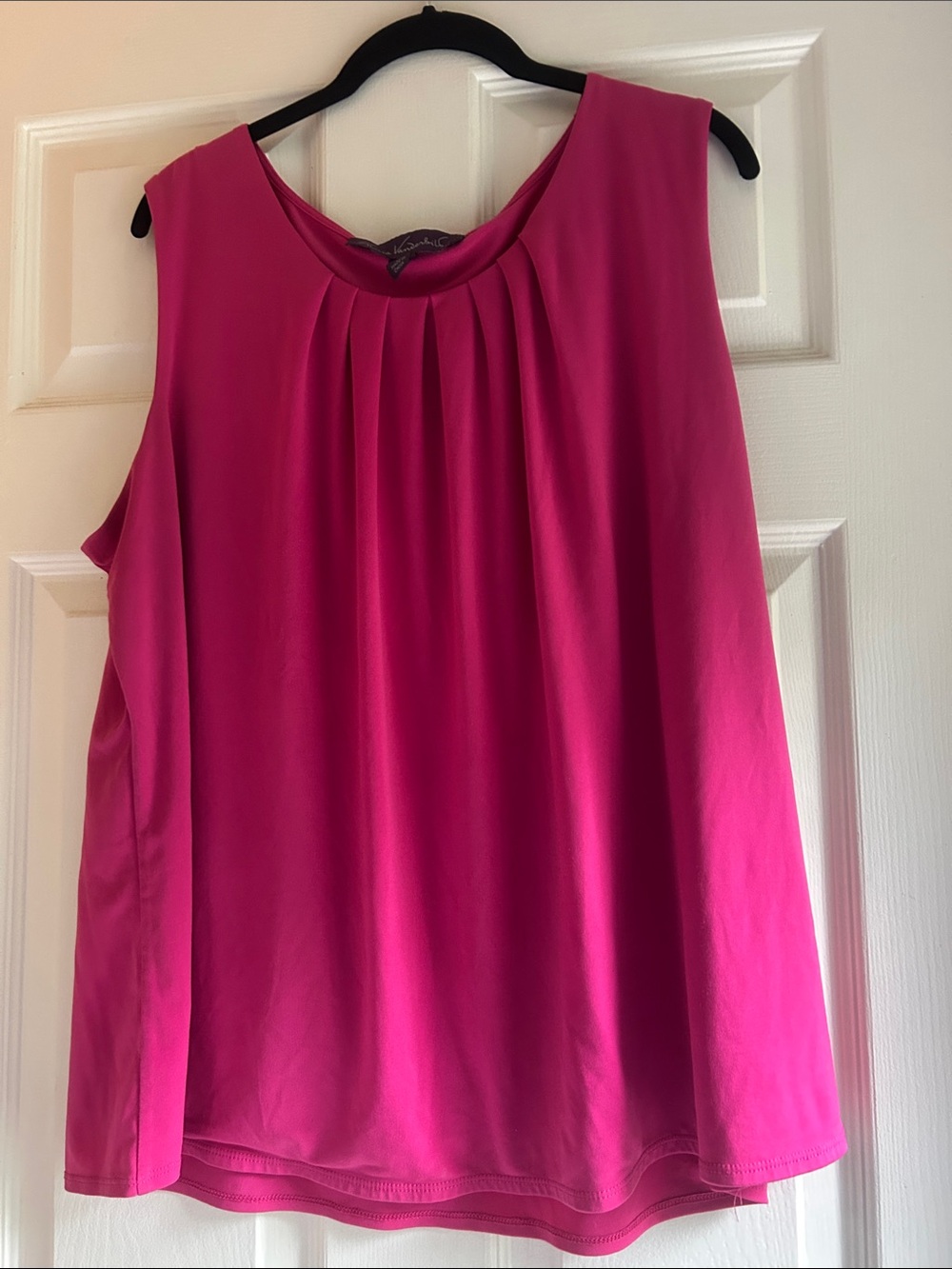 Gloria Vanderbilt Sleeveless Pleated Neck Camisole - Fuchsia Pink